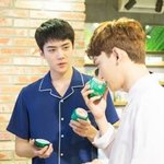 엑소 <b>세훈</b> 팬싸에서 남성미 폴폴