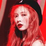 걸그룹 <b>답지</b> 않은 포스의 女돌