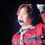 [시우민] 대박!! 시우민 초커 <b>장착</b>!!