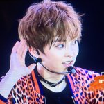 [시우민] 시우민 <b>코디</b>는 진짜 신기한게...