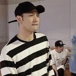 [프듀2] 미친 강동호 주먹으로 <b>위협</b>하는 거 봐