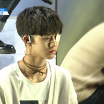 배진영 <b>봄날</b>직캠 짤모음