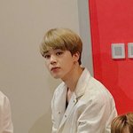 [방탄소년단] 얘들아 등골 상<b>남자</b> 앨범으로 돌리자!!