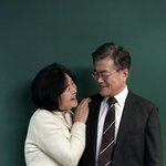 [ㅠㅠ] <b>문재인</b>대통령부부만보면 이런생각이 자꾸든다ㅠㅠ