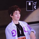 시우민 일콘때 머리 실화냐