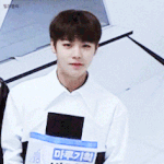 [박지훈] 요즘은 하루 <b>종일</b> 홍보한다고 바빠서