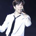 [인피니트] 동우는 왜 사진찍으면 잘생김이 <b>반감</b>될까...?????