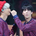 [EXO] 갤러리뒤지다가 엑소<b>예전</b>사진 보는데