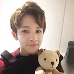 얘들아 사무엘 금발 탈출한거 축하해줘