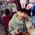 <b>윤재</b>찬말이야 떨어질까? 피알영상때부터 좋아해서 쭉 고정픽이었는데