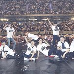 [EXO] 공지정화)) 6일후 앙콘 떼창첫 <b>럭키</b> 막 너세상