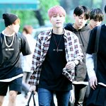 [방탄소년단] 타팬인데 슈가 뒤에
