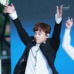 [EXO] 아 요새 종대 작년 <b>여름쯤</b> 분위기랑은 다르게 귀여움