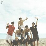 [EXO] <b>디어</b> 해피니스 사진들도 8명이잖아