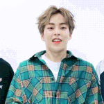 [시우민] <b>방콕</b> 슈퍼 라이브 홍보하는 시우민