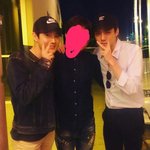 [EXO] 암튼 둘이 진짜 잘 돌아댕겨 ㅋㅋㅋㅋㅋ(<b>la</b>한식당인가봄