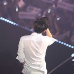 [백현] 로스트플래닛 <b>day</b>1 3년전 백현이의 등