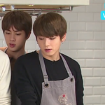 [방탄소년단] 앞치마까지 잘어울리면 아미들 어떡하라고ㅠㅠ