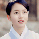 한복 자태가 아름다운 99년생(<b>feat</b>. 김소현)