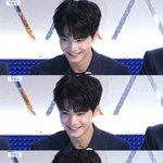 [뉴이스트] 부기는 누구보고 웃는걸깡