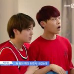 [프듀2] 박지훈 <b>팔짱</b>끼는거 ㅋㅋㅋ