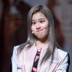 이짤 넘 기엽