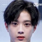 [프로듀스] 라이관린 <b>아이</b><b>컨</b>택