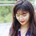<b>동글</b>이안경테 색 어떤게 예븐거같아?