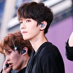 [EXO] 씨 발 <b>닝겐</b>아님