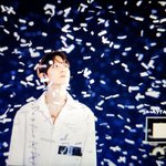 [EXO] 폴랖때 변배켠 울망울망한거봤냐?