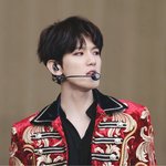 [EXO] 나만 이옷보고 그거생각났냐