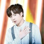 [뉴이스트] 비주얼 <b>폭발</b>함...