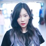 최근 투톤 염색한 태연 직찍