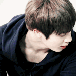 [방탄소년단] 석찌<b>넥라인</b>이