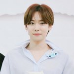 <b>베이비</b> 페이스를 가진 아이돌