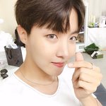 [방탄소년단] 짹또떴다 호비 미모<b>열일</b>한다 ㅠㅠㅠ