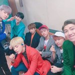 [방탄소년단] 미친세상이<b>예예</b>