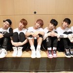 [방탄소년단] 울고 웃던 <b>시간들</b>아 이젠 안녕❤️