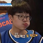 [프듀2] 피자 4조각 먹고 돼지된 연습생