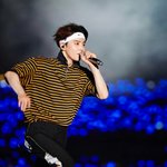 [EXO] 왜 준면이 사진만 이렇게 <b>속도</b>감이 느껴지는거임?