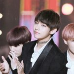 [방탄소년단] <b>이</b>삐들 이거 언제였는지 <b>알</b>수있을가?