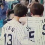 [방탄소년단] 꾸꾸어깨