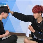 [프로듀스] 그 <b>와중</b>에 가사지 들어줌ㅋㅋㅋ갸웃겨