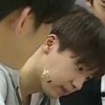 [프로듀스] 포뇨 볼에 <b>생크림</b> 묻히는거 왜 안보여줘