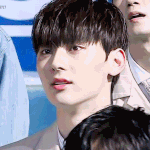 [프듀2] <b>황민현</b> 움짤 있는 사람?