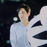 [EXO] <b>꼬리</b>는 왤케 다소곳하게 잡고있는건데