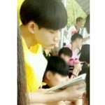 <b>체육</b>대회때 책읽는 연습생