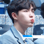 <b>우왕</b> 김재환 우리오빠 고딩친구였대..