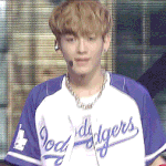 [EXO] 종대 <b>두번째</b>로 밝은 머리 아님??