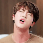 [방탄소년단] 맏<b>내의</b> 하트를 받아랏❤️